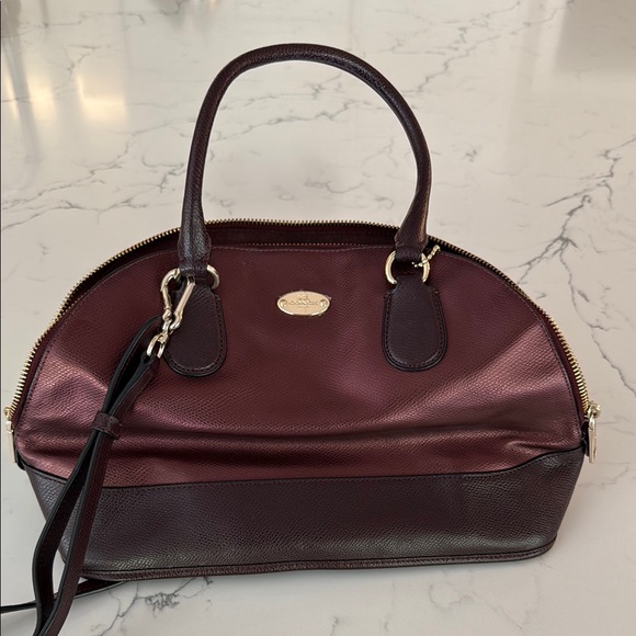 Coach vintage Burgundy Leather Handbag - Picture 1 of 8